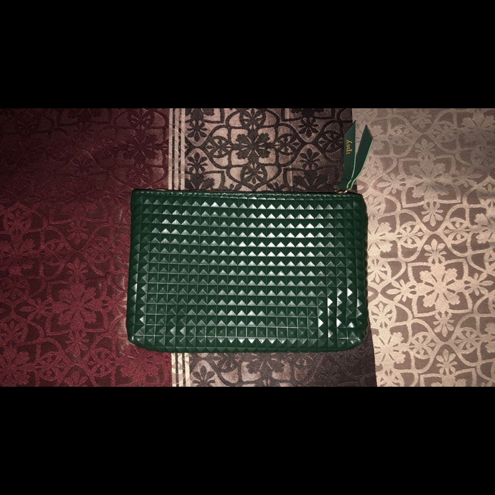 Green Ipsy Bag